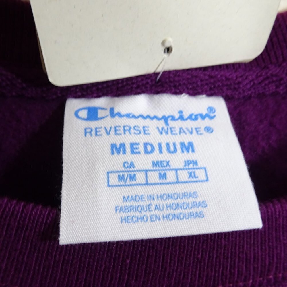 Champion Reverse Weave Crew Sweatshirt Size M NEW Spell Out Logo Pink Purple - Picture 6 of 7